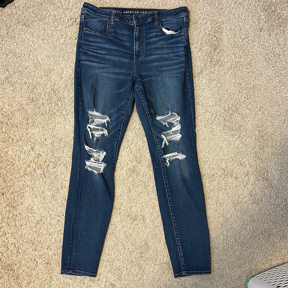 Distressed Hi Rise American Eagle Jeggings